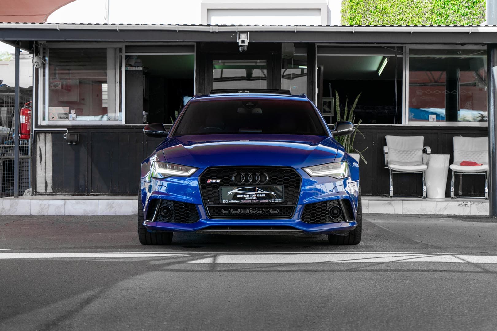 2017 Audi RS6 Avant - Front
