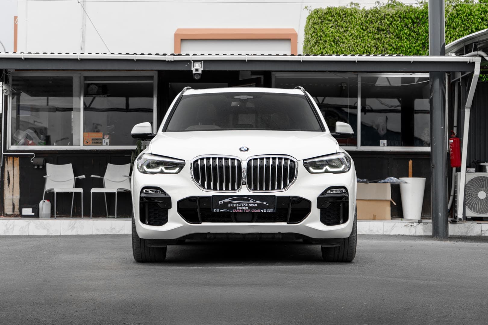 2019 BMW X5 - Front