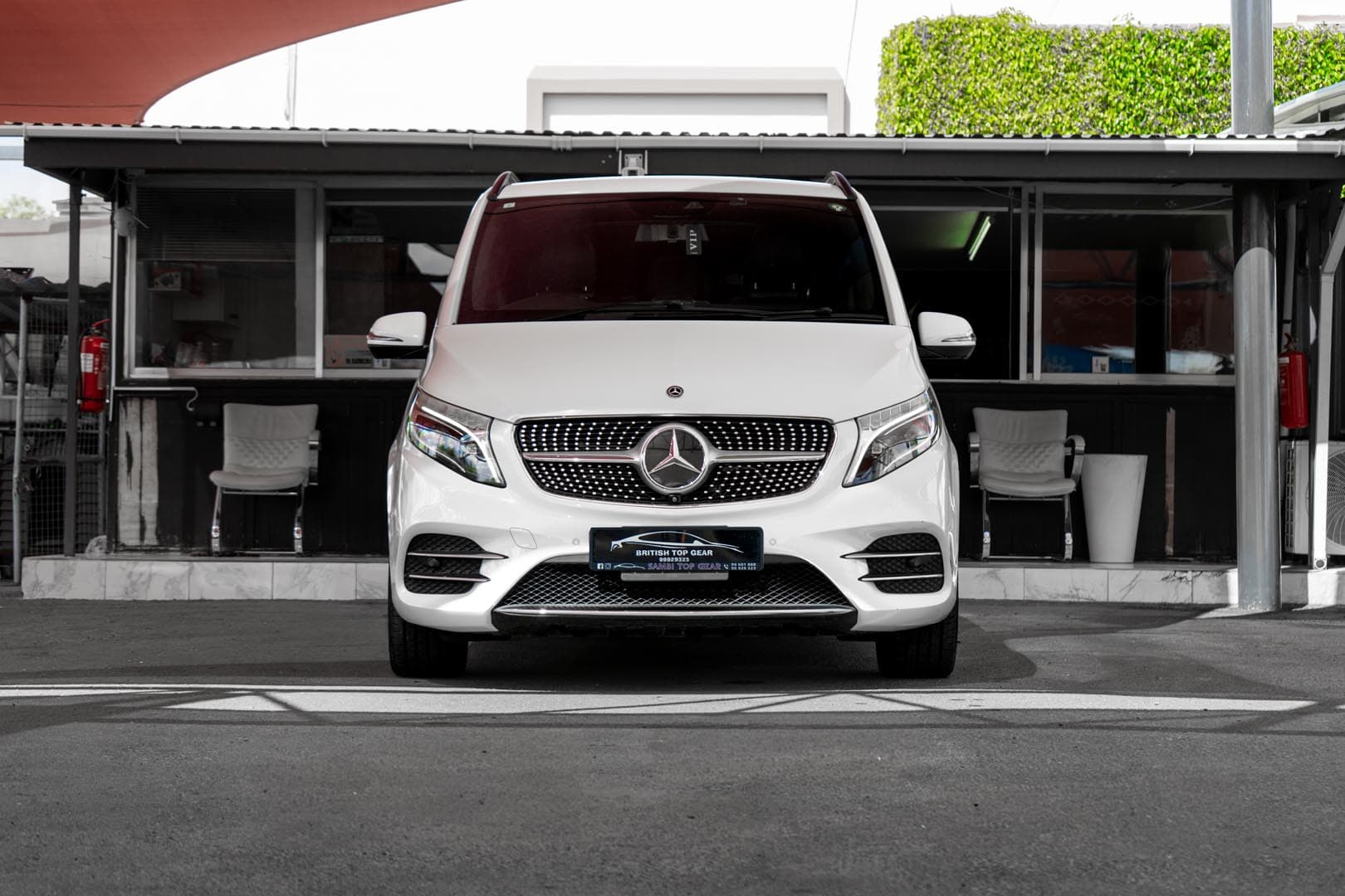 2021 Mercedes V220d Long - Front