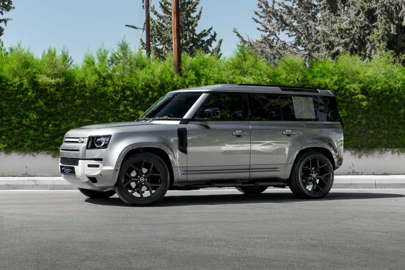 2020 Range Rover Defender